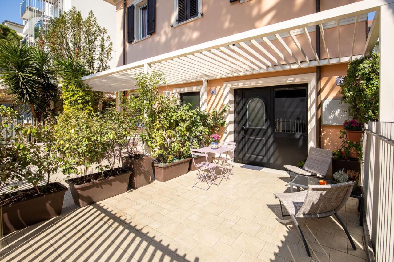 Romantico Open Space A 3Min Dalla Spiaggia - Homeunity Rimini Exterior photo